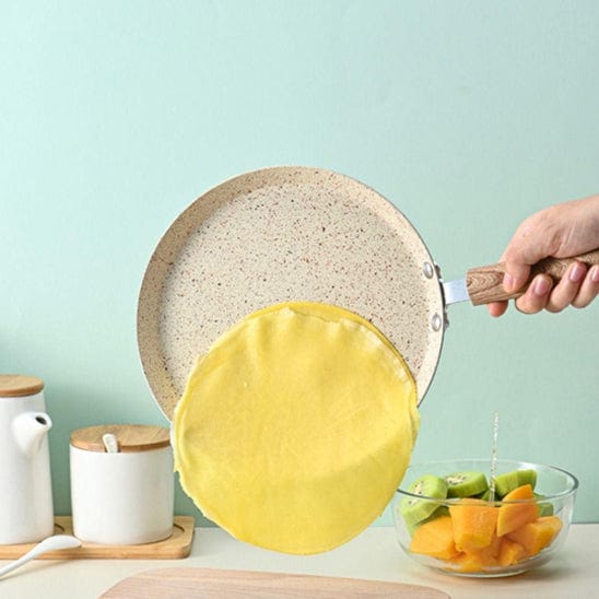 CREPE GLISSE SUR LA POELE A CREPE